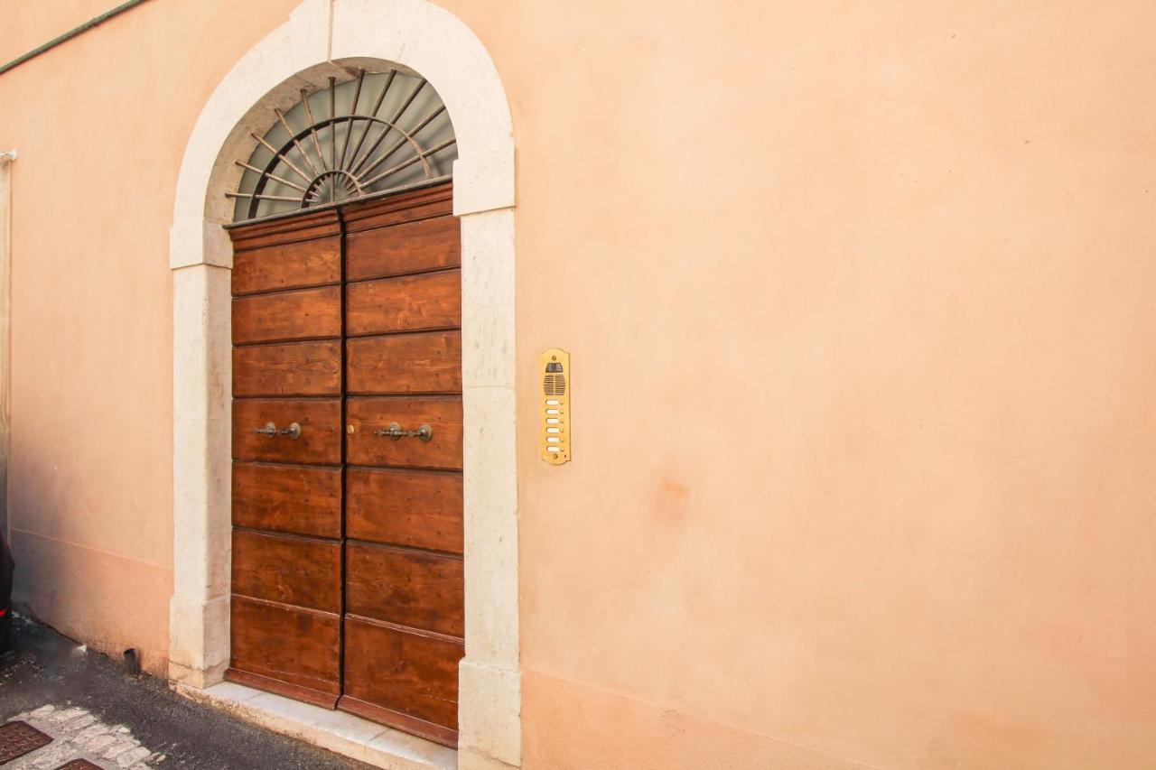 Al Maso In Centro B&B LʼAquila Exteriér fotografie